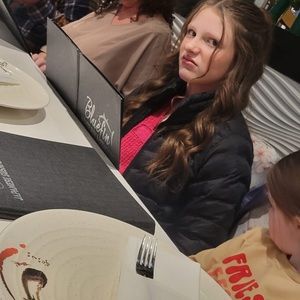 Meet your Posher, Allie